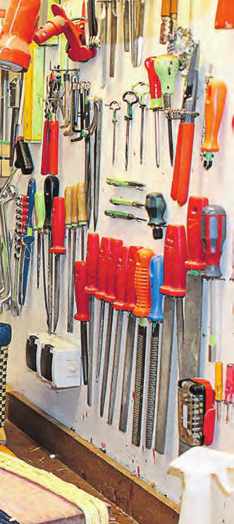 Willi Meilinger hat sich das Zegga-Machen selbst beigebracht. BILD: SN/NEUHUBER