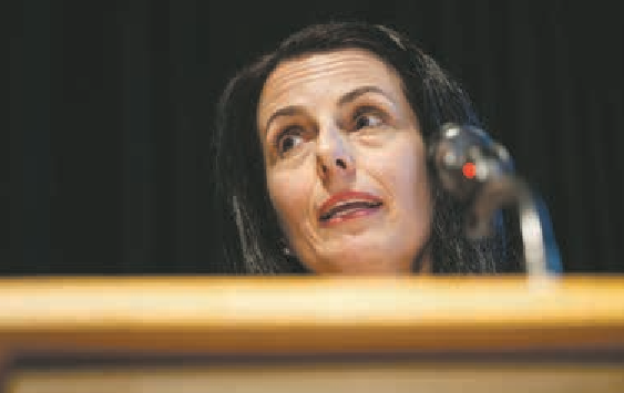 Finanzchefin Claudia Koch-Holenstein