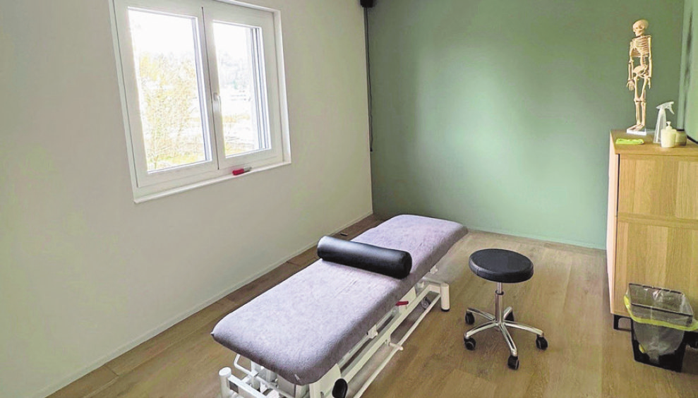Grosszügige Therapieräume. Bild: zvg