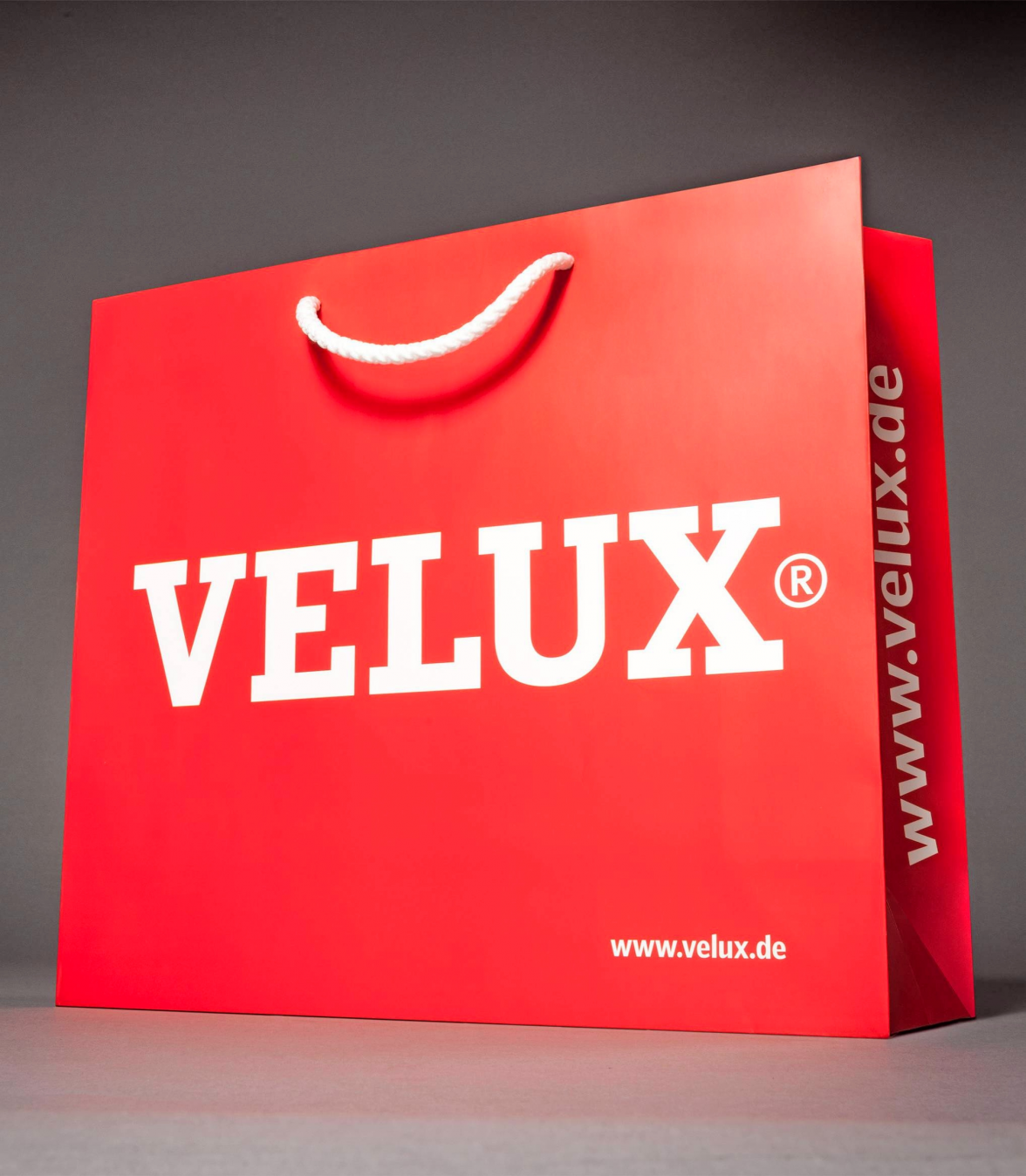 Kreative Veredelungen sorgen für den perfekten Unternehmensauftritt.