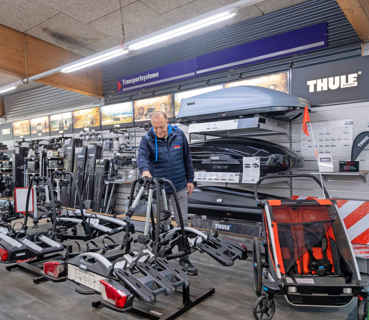 Im größten Thule-Shop der Region finden Kunden eine groBe Auswahl an Dachboxen, Fahrradträgern, Dachträgern und vielen weiteren Produkten.