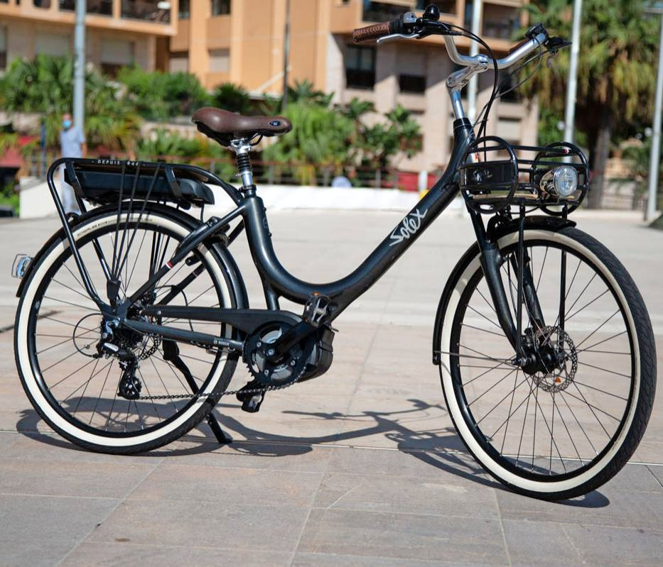 Neu im Angebot: E-Bikes von Solex im stylischen Retro design. Fots: privat
