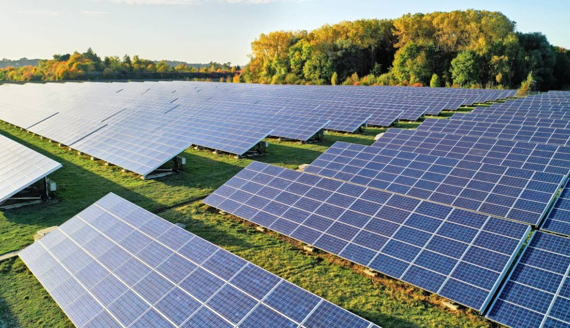 hep solar betreibt derzeit weltweit 30 Solarparks. Viele weitere Bauprojekte sind aktuell in Planung.