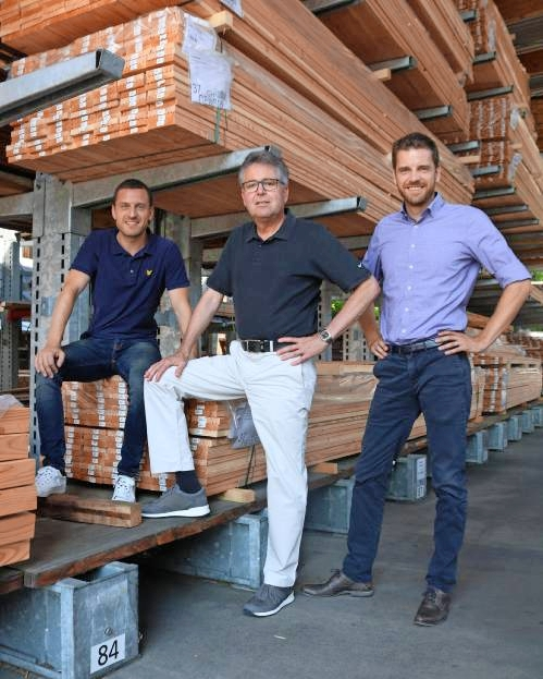 Fabian (I.) und Sebastian mit Vater Werner Hauff.