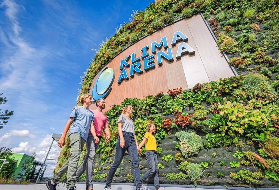 Auf rund 1400 Quadratmetern informiert die Klima Arena spielerisch über Klimaschutz. Foto: Klima Arena