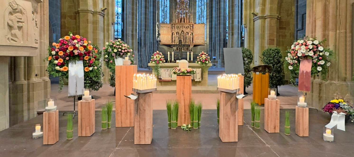 Abschied nehmen gehört zu den intensivsten und prägendsten Momenten im Leben. Model Bestattungen ermöglicht einen Abschied in Würde.