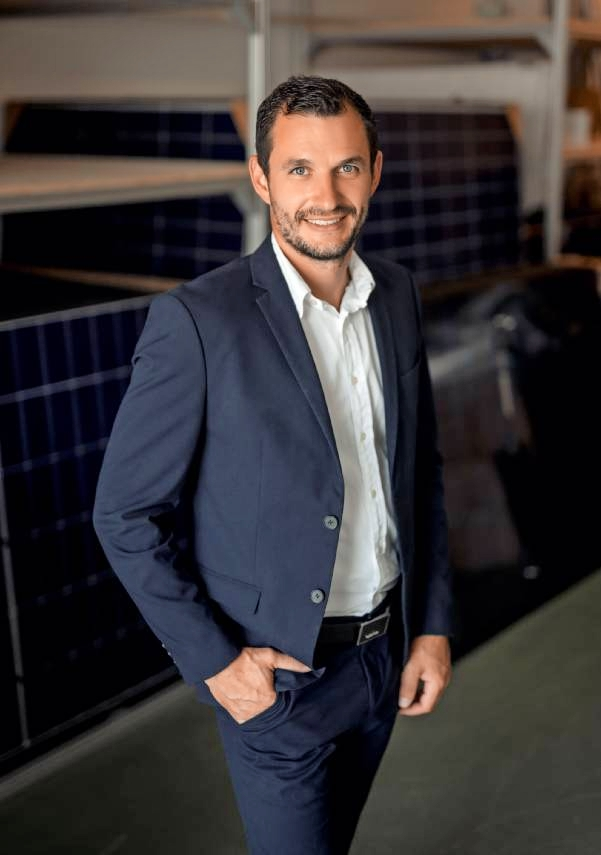 Firmengründer Peter Ivanov und sein Team begleiten Kunden auf ihrem Weg zur Energieunabhängigkeit.