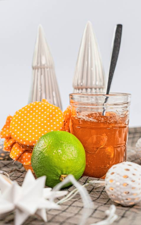 Auch Aufstriche gibt es, wie die Apfel-Quitten-Limetten-Marmelade.